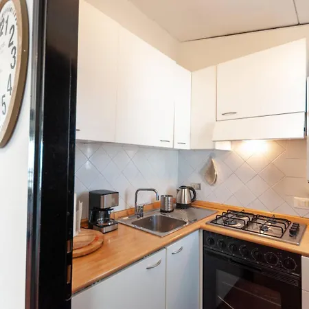 Dalia Apartman Desenzano del Garda